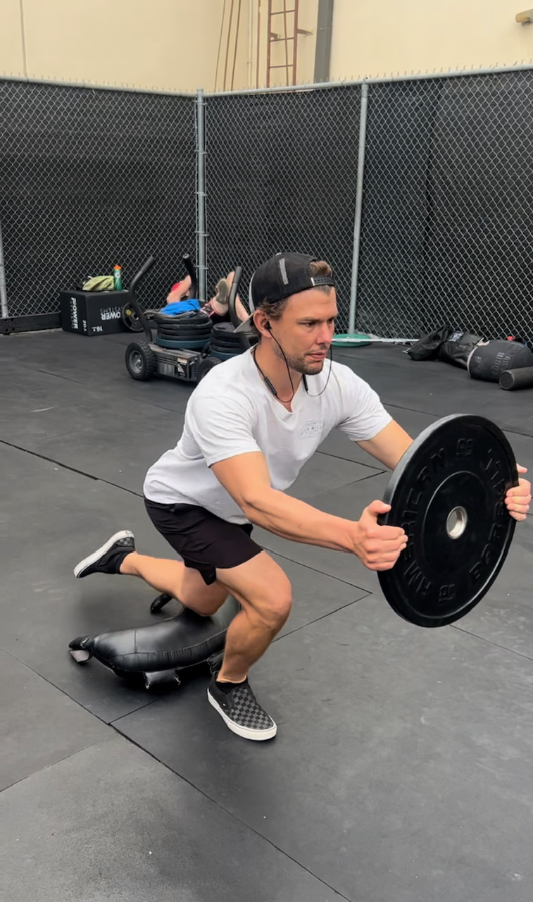 Max Palees training